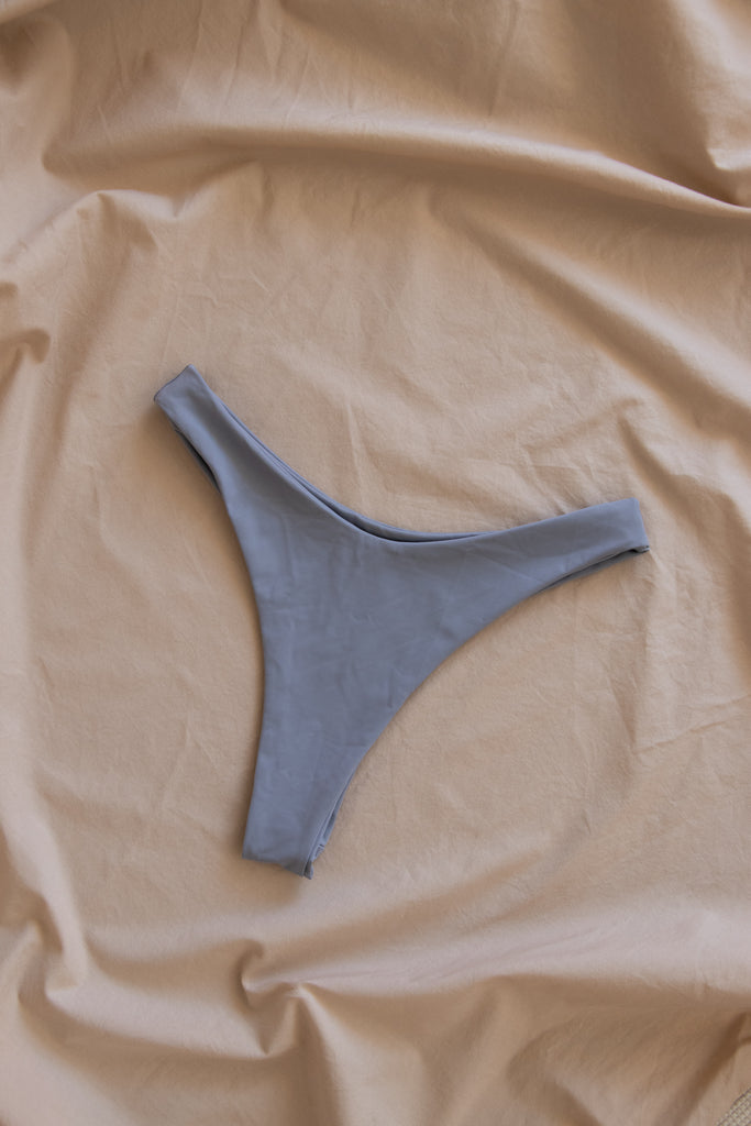 rei bottoms product moon gray